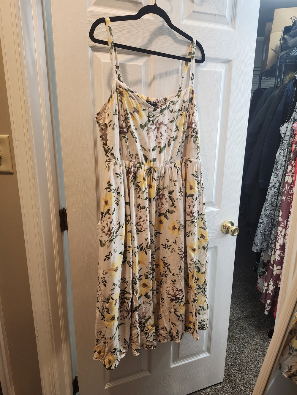 Torrid Floral Spaghetti-Strap Midi Dress in Cream & Yellow, Torrid 3= 3X